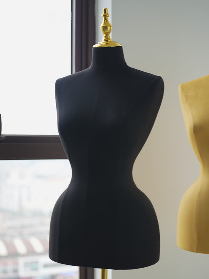 Simple Large-size Half-body Cloth Mannequins Shooting Women's Clothing Props Big Ass Big Chest